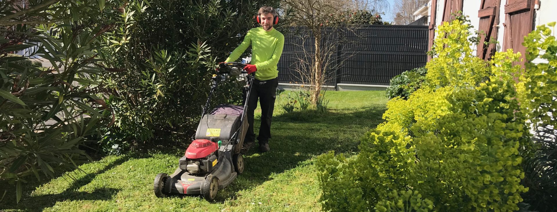 Entretien jardin pas cher - Paysagiste Nantes 44 Loire Atlantique